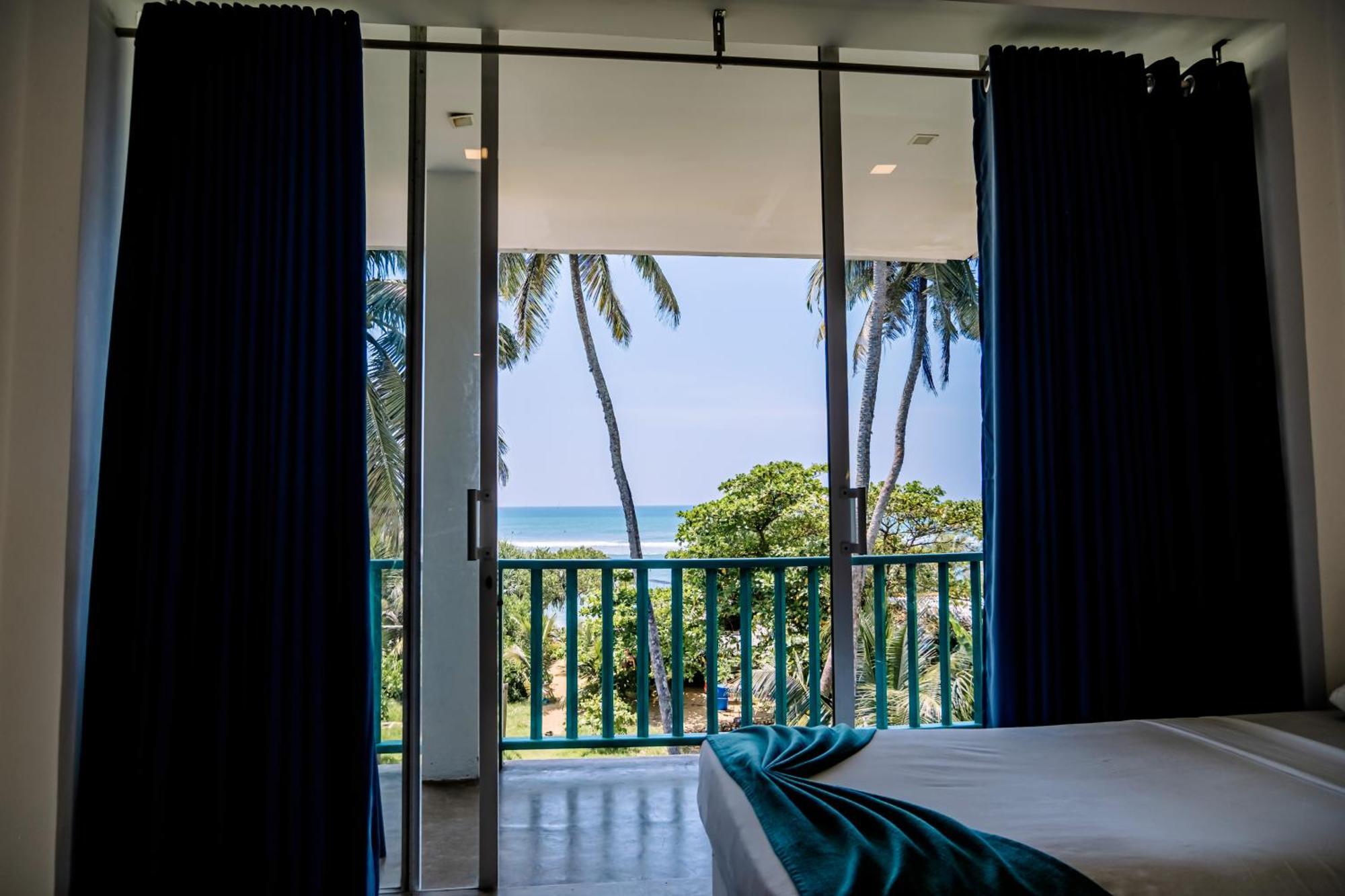 Somerset Mirissa Beach Экстерьер фото