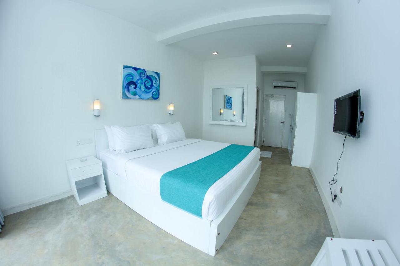 Somerset Mirissa Beach Экстерьер фото